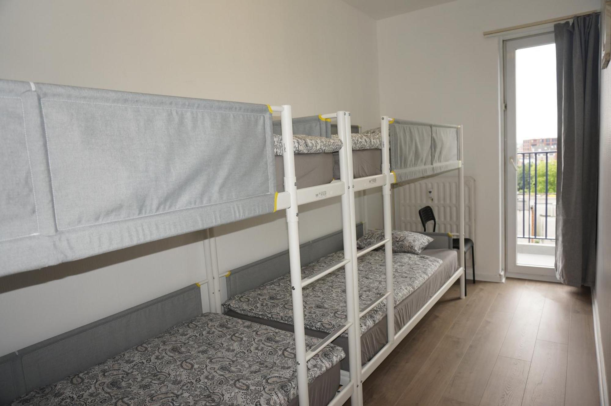 Belga Apartment 3 Bedrooms. Антверпен Екстер'єр фото
