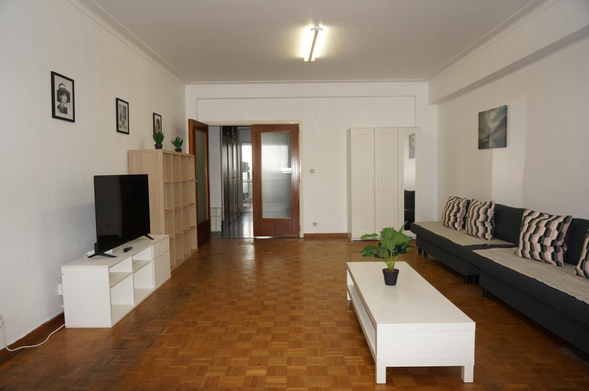 Belga Apartment 3 Bedrooms. Антверпен Екстер'єр фото