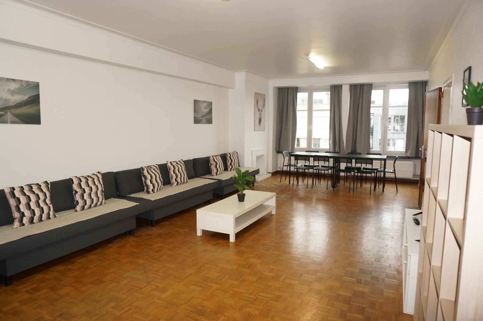 Belga Apartment 3 Bedrooms. Антверпен Екстер'єр фото